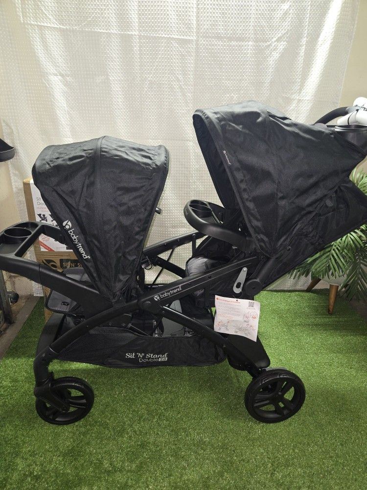 Baby Trend Sit N' Stand® Double 2.0 Stroller, Dash Black, Carreola