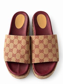 Gucci GG Canvas Platform Slides