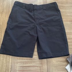 DICKIES BLACK SHORTS