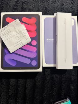 iPad Mini W/Extras