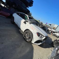 Mercedes Gle class 2021  Only Parts 
