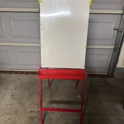 Children’s Easel 