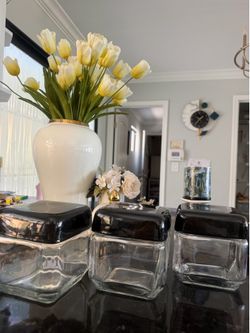 Set of 3 Glass Storage Jars with Black Lids