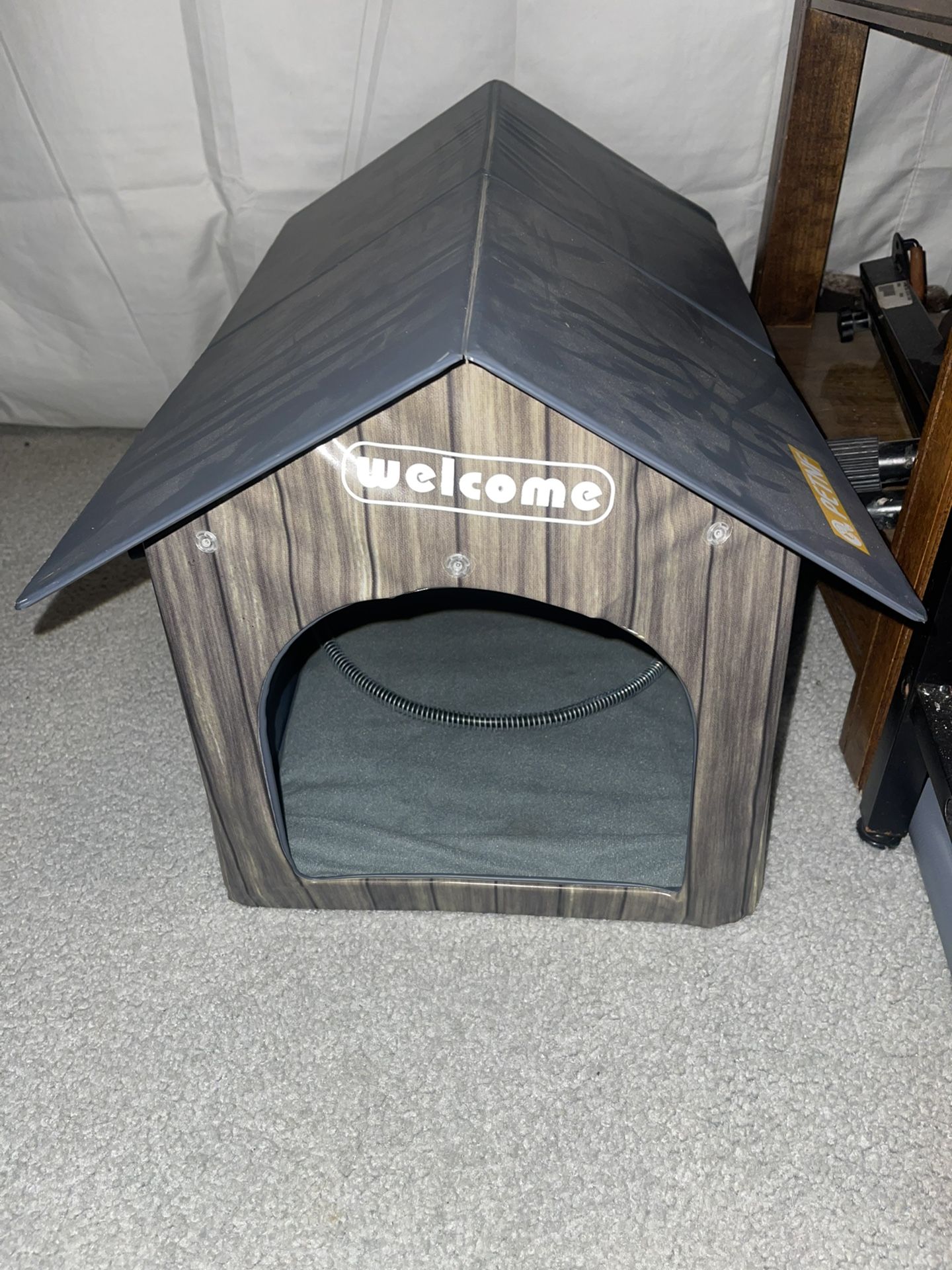 Heated Dog Or Cat House
