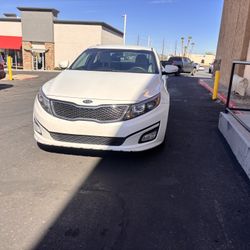 Clean 2015 Kia Optima 