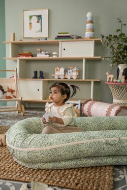 DockATot® Grand Dock - Willow Boughs