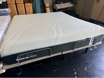 King ajustable bed with mattress Tempurpidec pro adapt medium