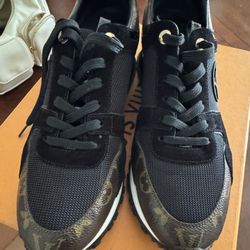Louis Vuitton Run Away Sneaker