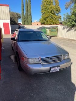2007 Ford Crown Victoria