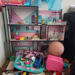 LOL House + Lol Dolls