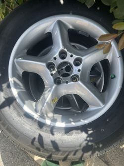 BMW X5 OEM WHEELS 2002-2007 17”