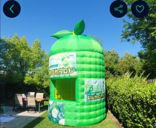 Inflatable lemonade stand
