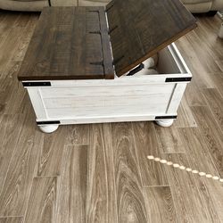 Design by Ashley coffee table