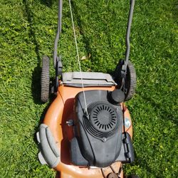 Self-propelled lawnmower been in shed needs carburetor clean doesn't run 