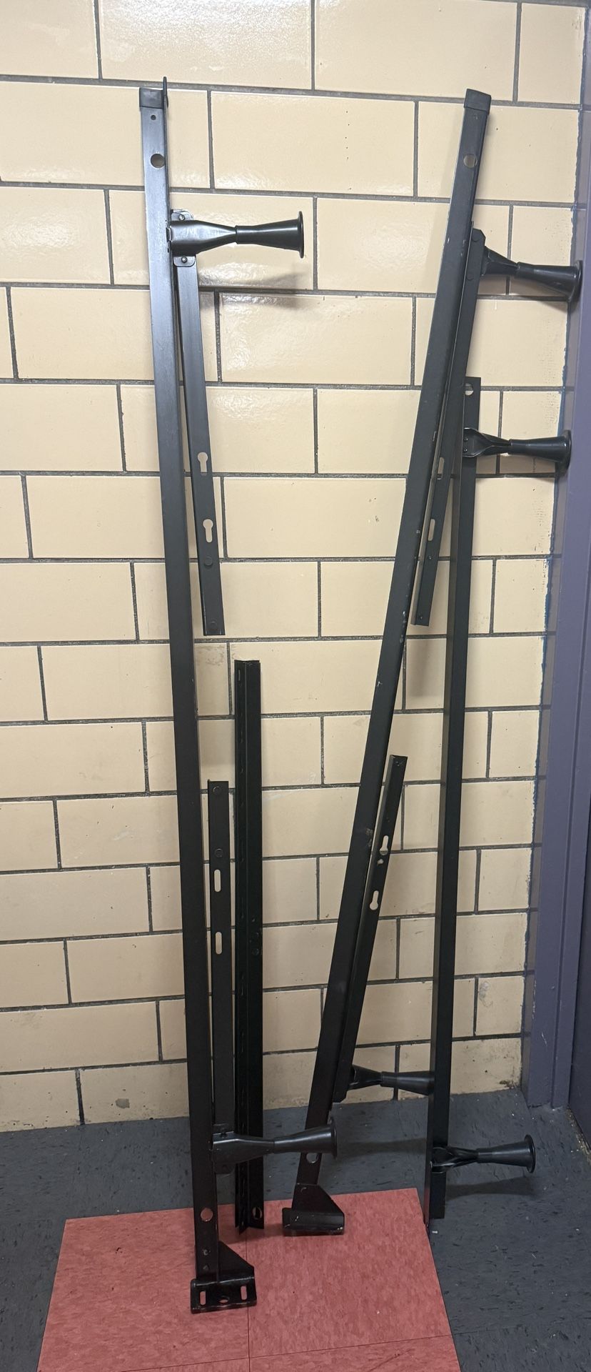 Queen/ Full Metal Frame 