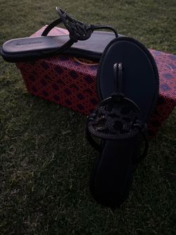Glittery Tory Burch sandals size 7