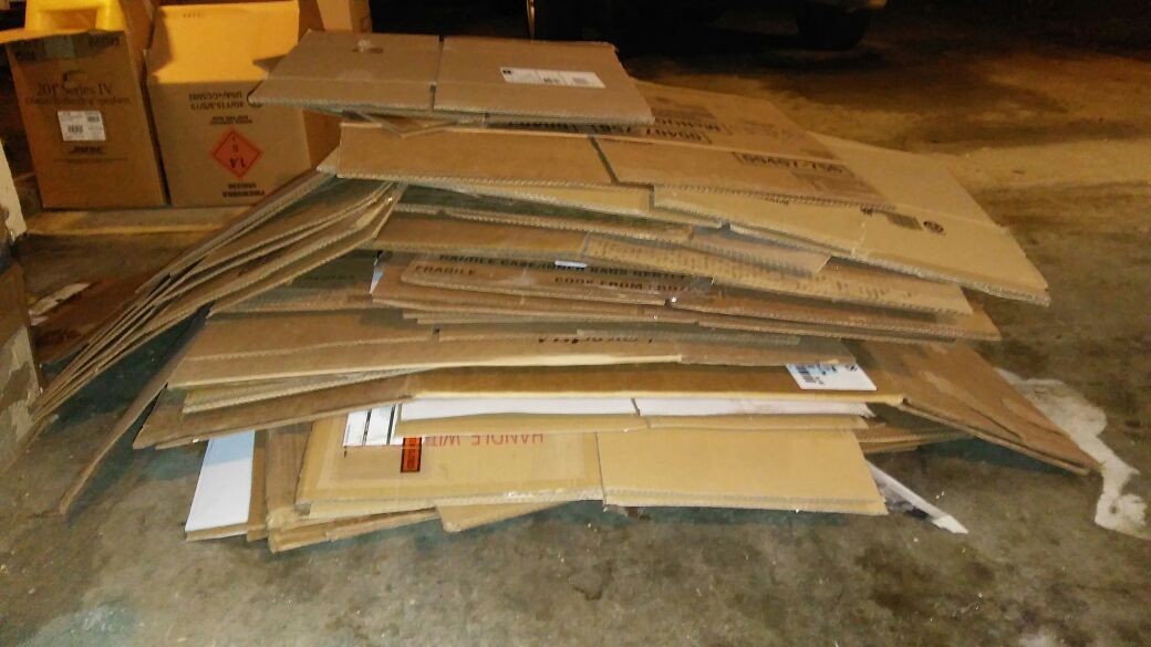 Moving boxes free
