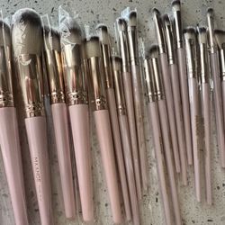 Contour Brushes 💅💄