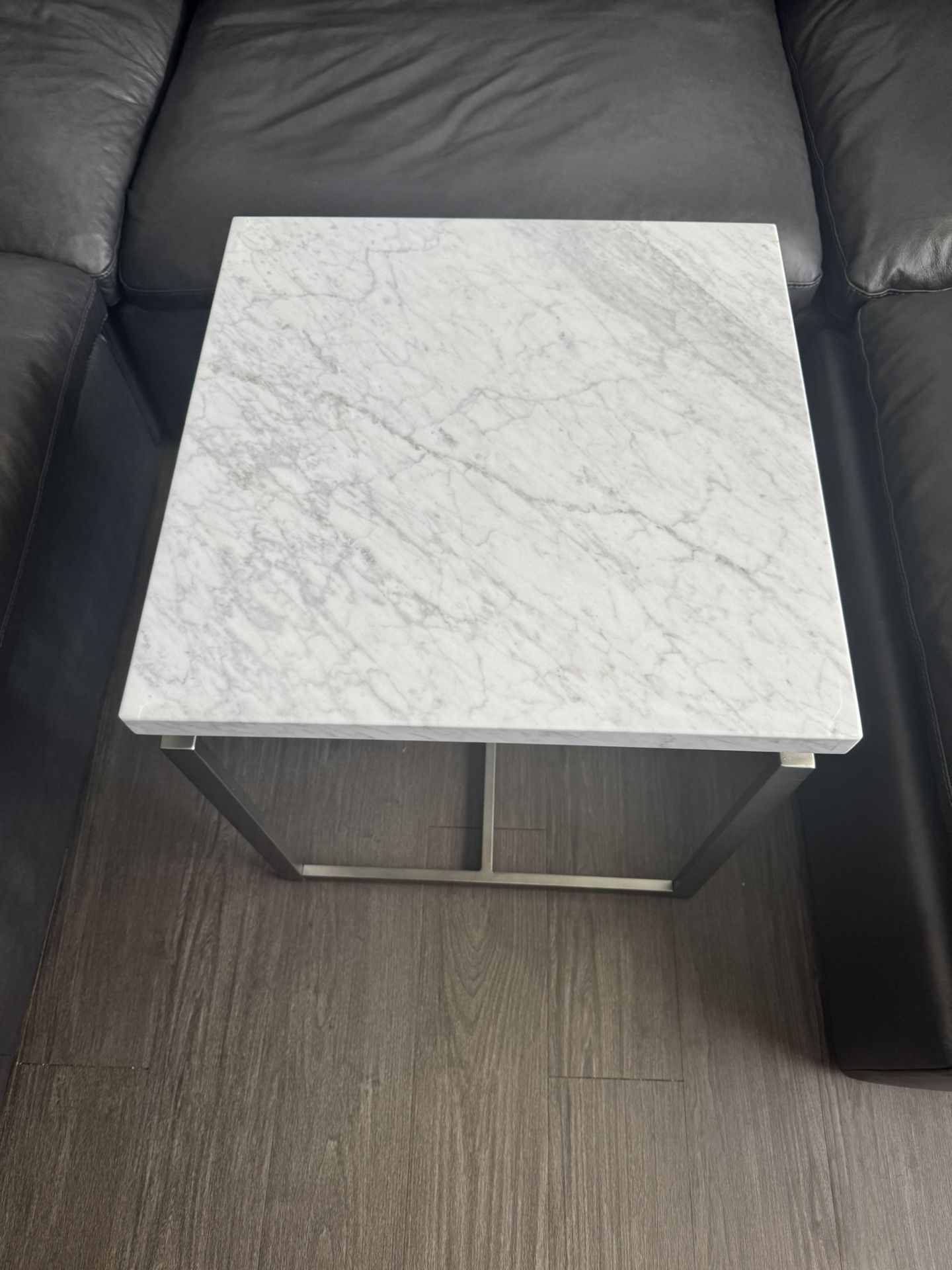 Modern Faux Marble Side Table with Brushed Metal Base