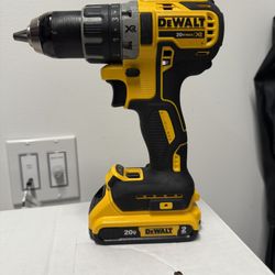 DeWalt Hammer Drill RX LIKE NEW!