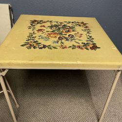 Vintage card table with 4 chairs. 