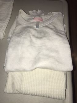Woman’s size medium & small thermal winter wear