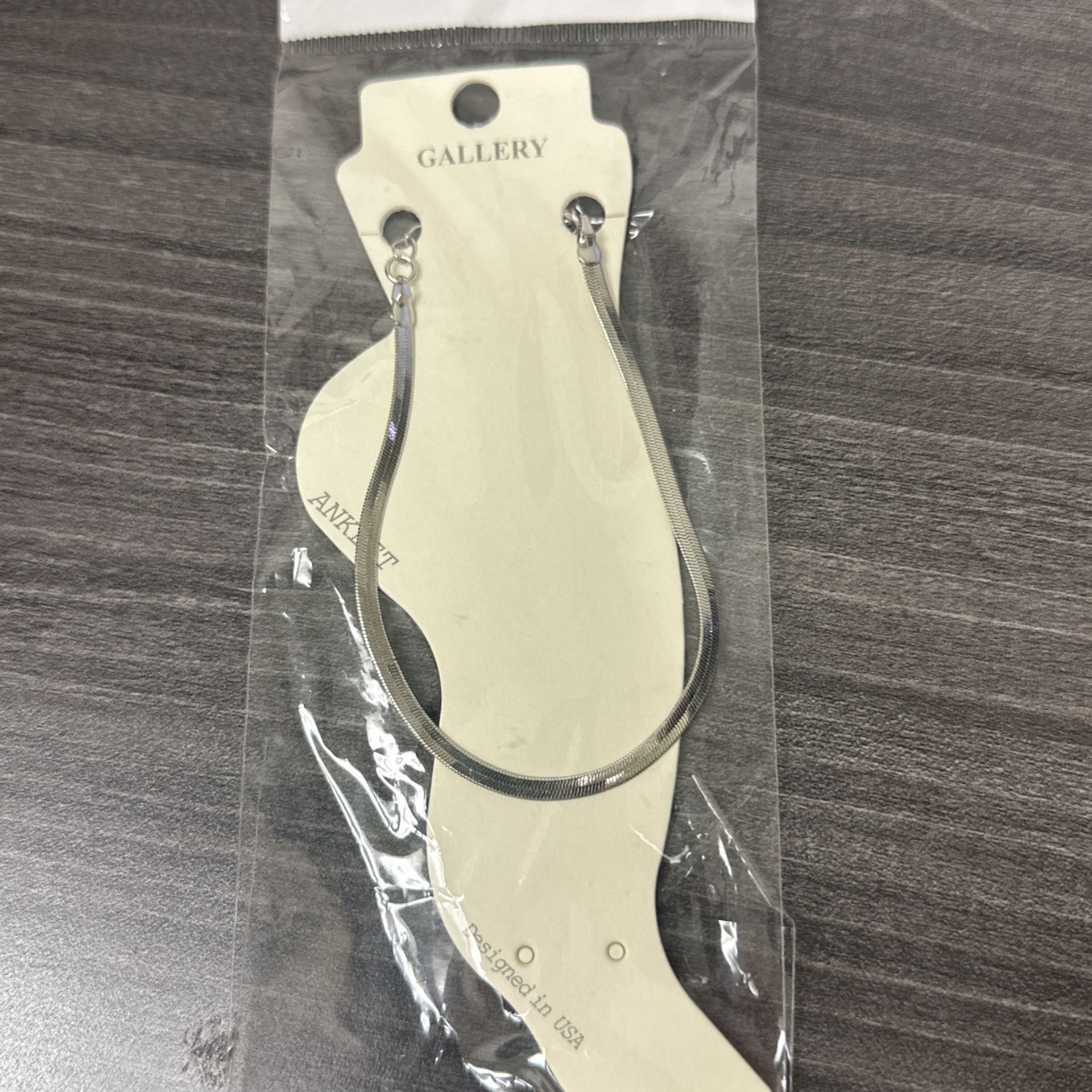 New With Tags Herringbone Anklet $8