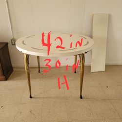 Vintage Table Sturdy Great Cond 