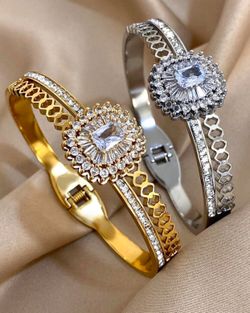18k Gold Plated Beautiful Bracelets For Women 