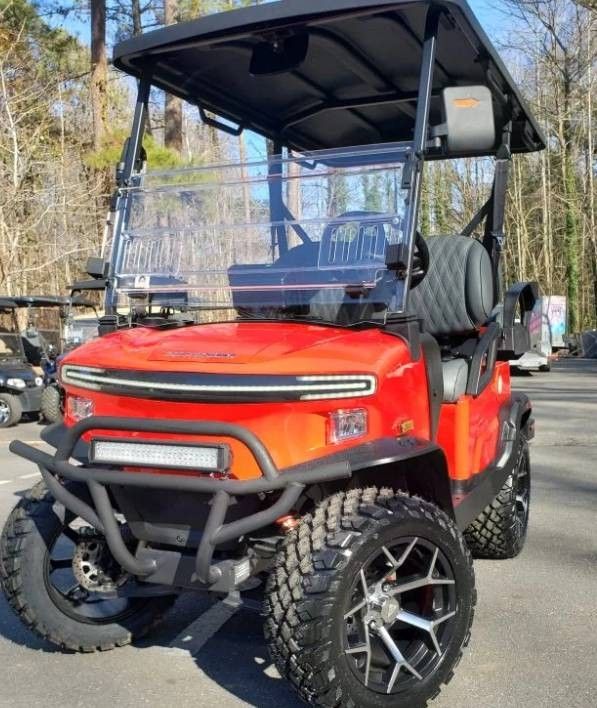 2025 Denago Nomad XL 4-Passenger Lifted 48-Volt Lithium Golf Cart