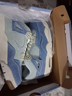 Tennis shoes new