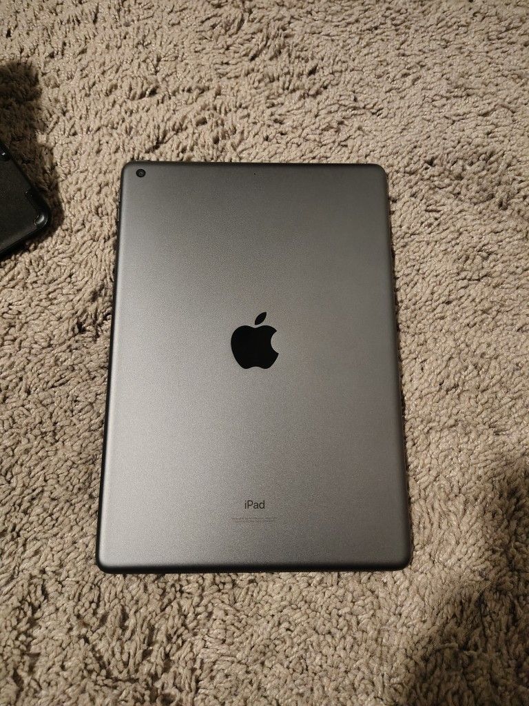 iPad 64GB 
