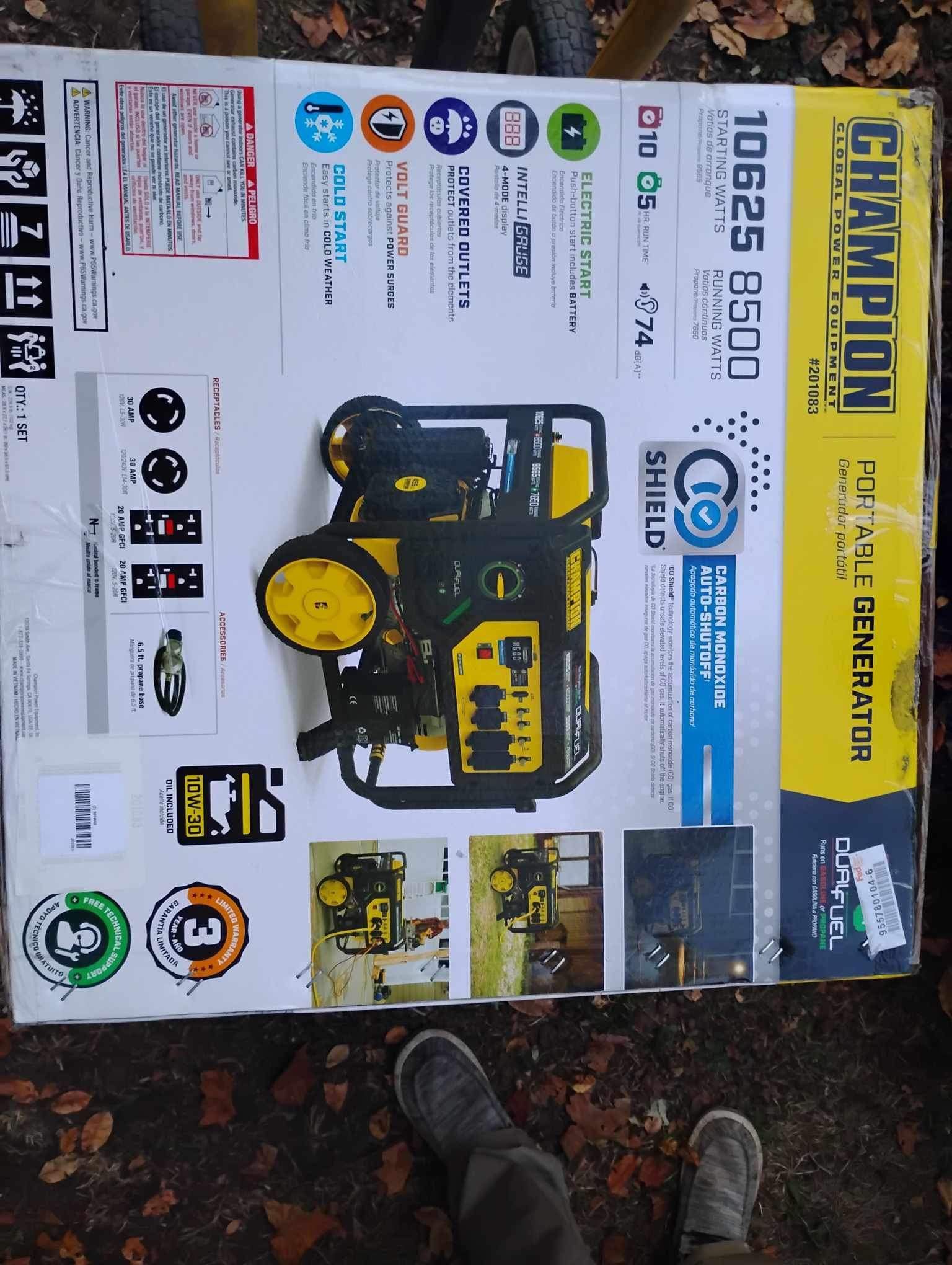 CHAMPION POWER EQUIPMENT Portable Generator Gas/Propane 8500 w