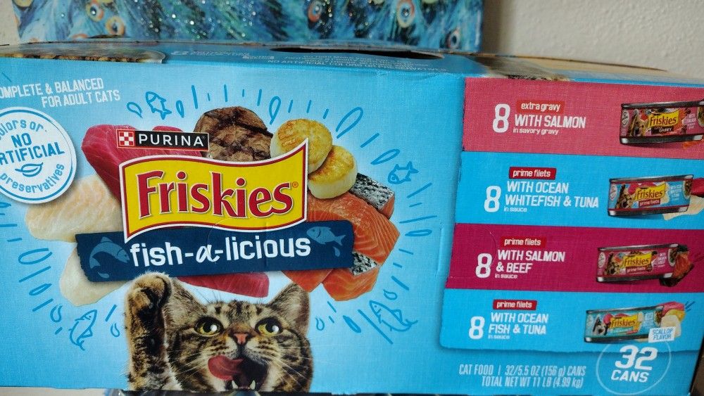 32 Count Case Friskies Wet Cat Food Pick Up Only