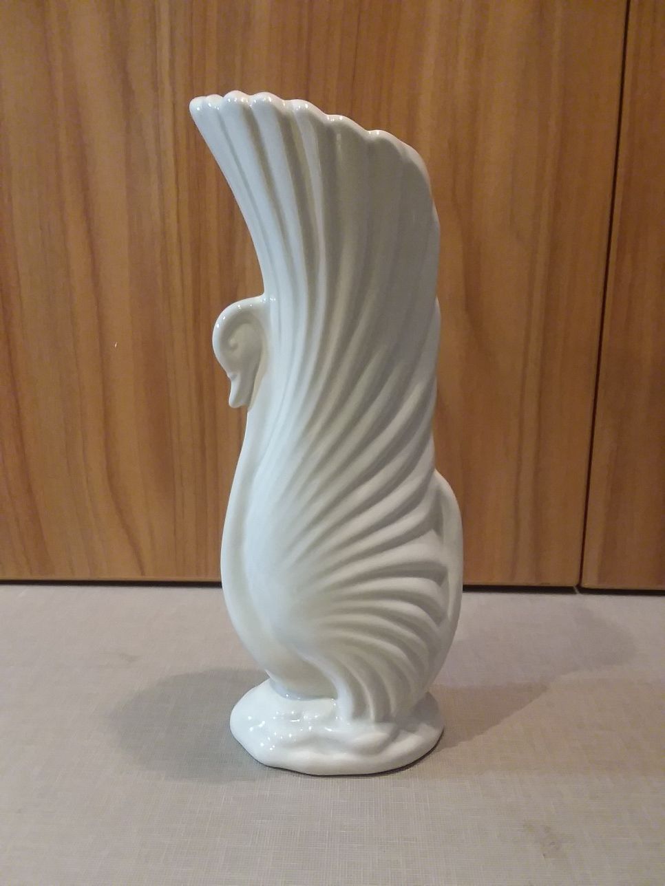 Vintage Swan Vase