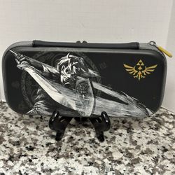 Nintendo Switch Lite Link Case. The Legend Of Zelda 