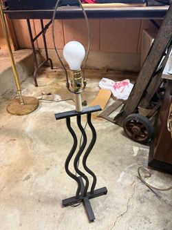 Black Wrought Iron Sculptural Table Lamp