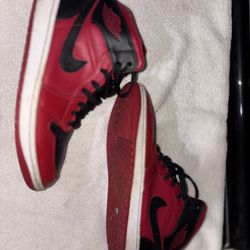 Jordan 1 Mid Men’s 10.5