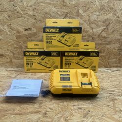 Dewalt Fan-Cooled 12 Amps Fast Charger Model DCB1112