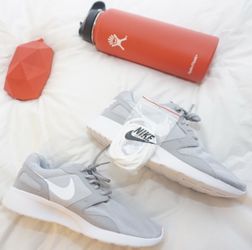 Nike Shoes ONlY