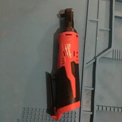 Milwaukee 3/8” Ratchet