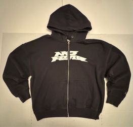 Pre Owned Good Last Photo Spot I have not tried to remove spot NO FEAR  Full Zip Box Hoodie  No Drawstring  Embroidered  Gray White Men  Size Medium