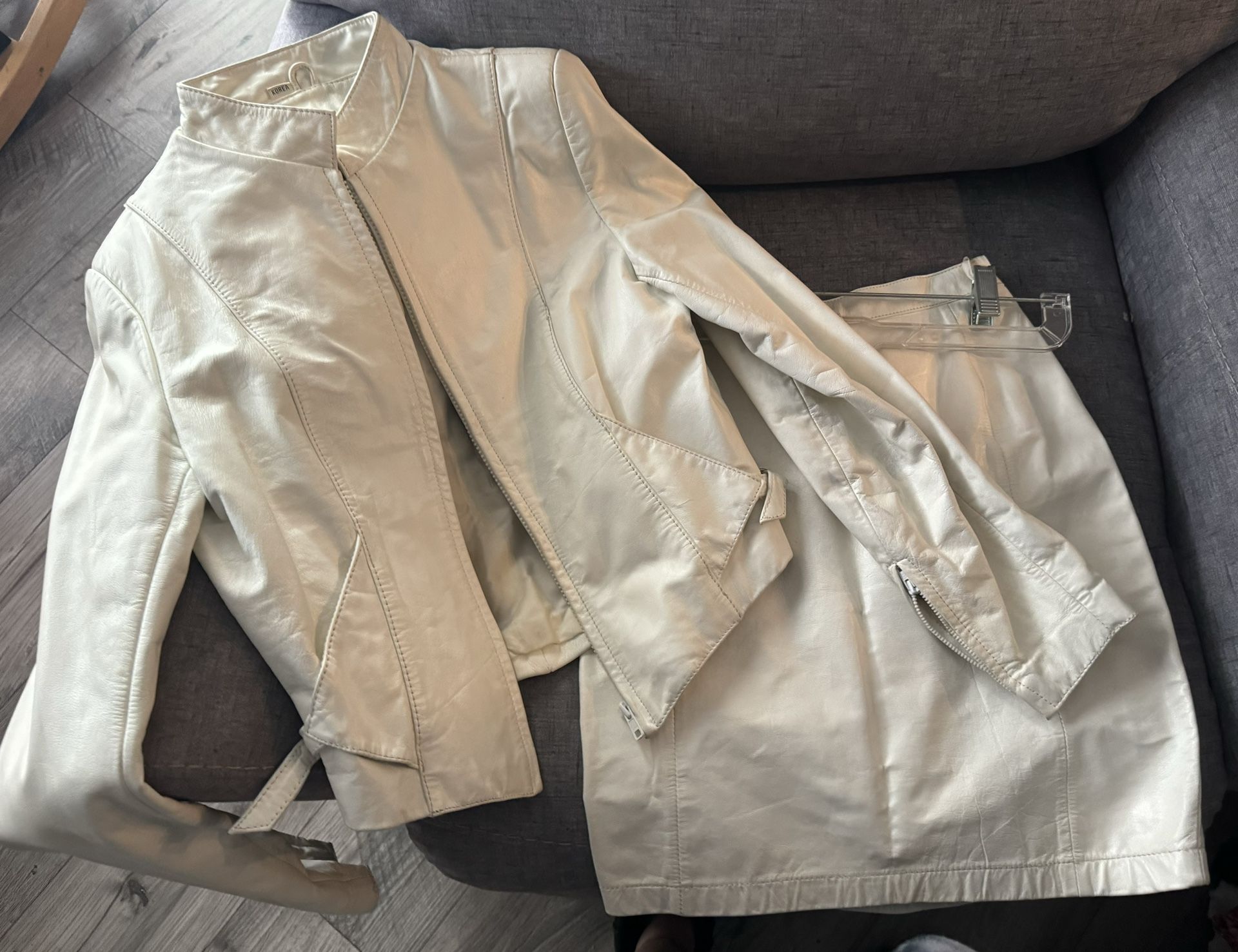 Vintage 80’s Wilson White Leather Jacket And Skirt Clothing