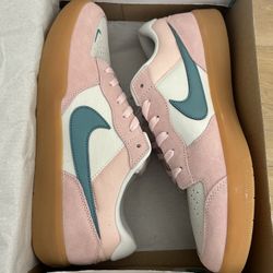 Nike SB Force 58