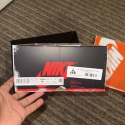 Jordan 1 lost and found 9/10 condition