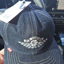 Jordan levi's hat