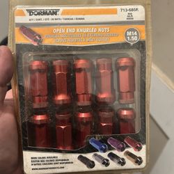 Dorman M14x1.5 Red Lug Nuts