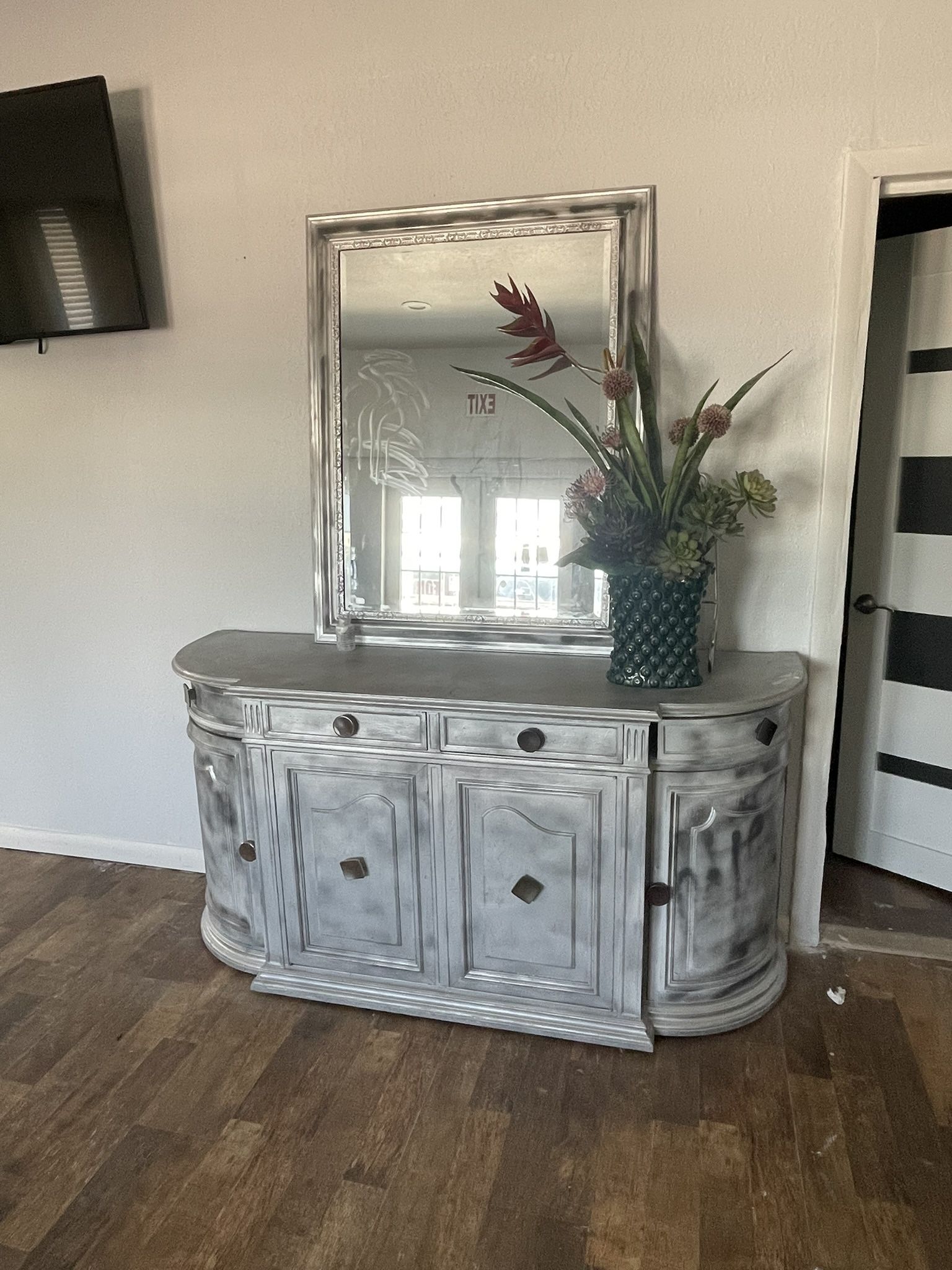 Cabinet And Mirror Set