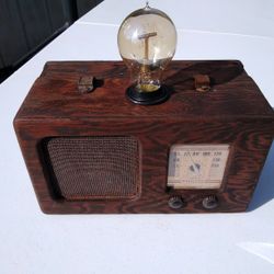 Antique Philco Radio Repurposed Lamp