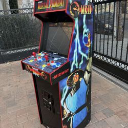 Arcade cabinet